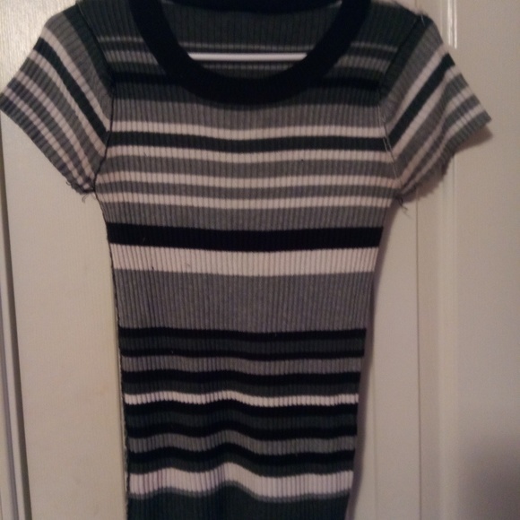 Sweater - Picture 1 of 1